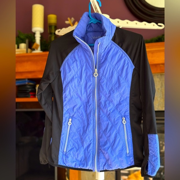 Calvin Klein Lightweight & Comfortable Performance Jacket - Picture 1 of 11